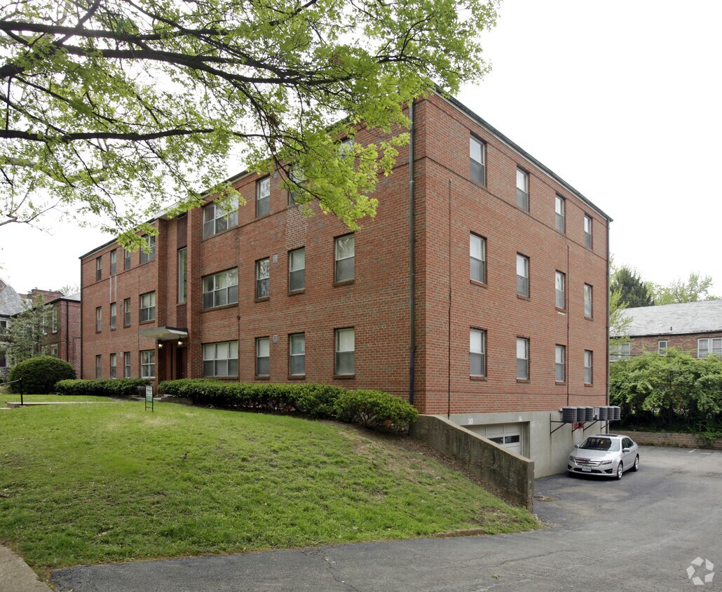 Foto del edificio - 7552 Oxford Dr