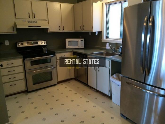 Primary Photo - 3 bedroom in Tannersville PA 18372