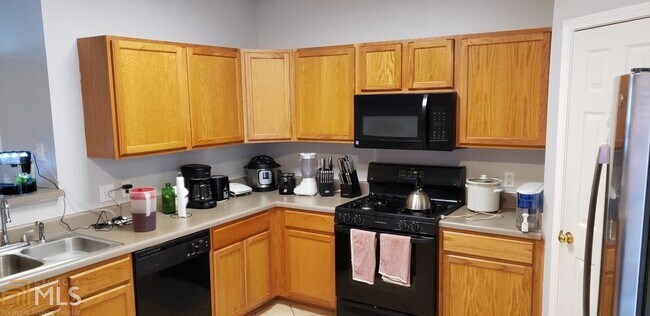 Foto del edificio - 2155 Dillard Crossing