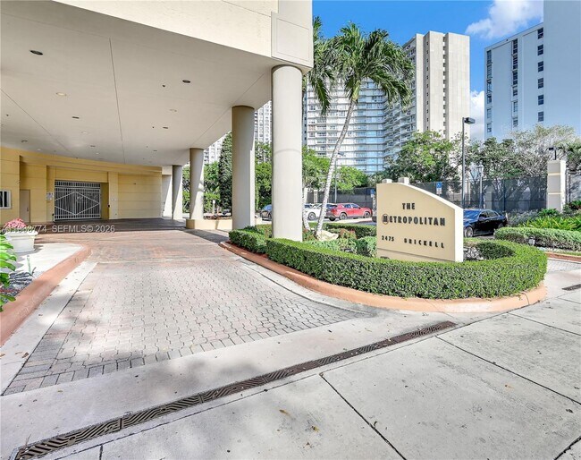 Foto del edificio - 2475 Brickell Ave