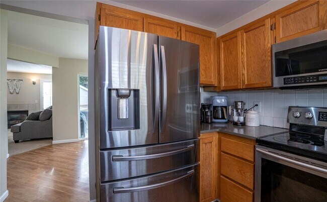 Foto del edificio - Lovely 3 Bedroom Home in Gig Harbor