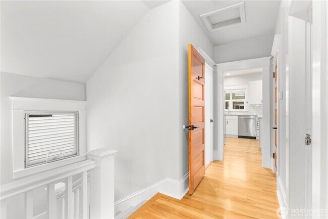 Building Photo - 1735 24th Ave