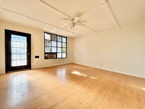 Building Photo - 6242 Willowcrest Ave
