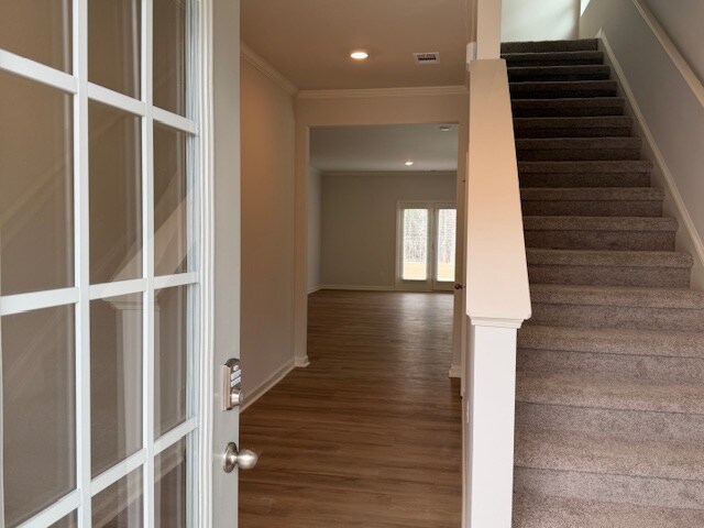 Foto del edificio - 991 Lost Creek Pkwy