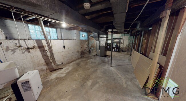Foto del edificio - 317 Shepard St