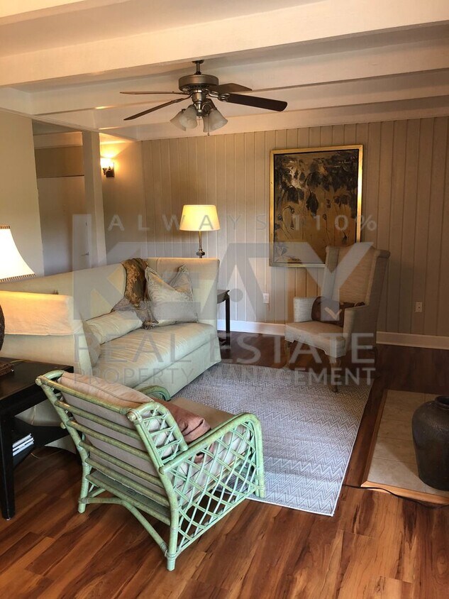 Foto principal - 1 Bedroom, 1 Bathroom Condo in King's Coun...
