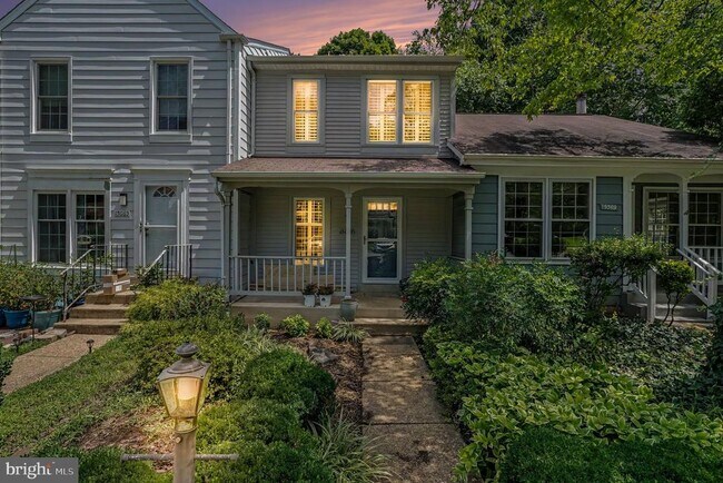 Foto del edificio - 15067 Maple Glen Ct