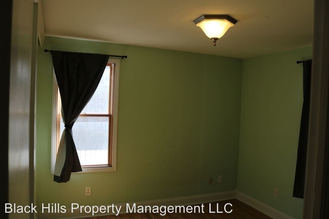 Foto del edificio - 4 br, 2 bath House - 617 Dakota Dr.
