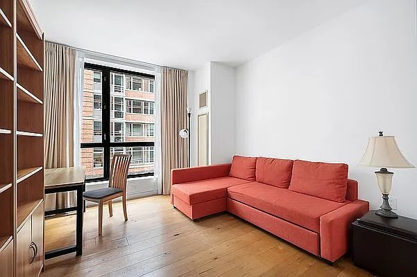 Foto del edificio - 540 W 28th St