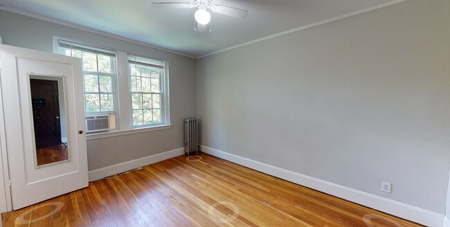 Foto del edificio - 115 College Ave