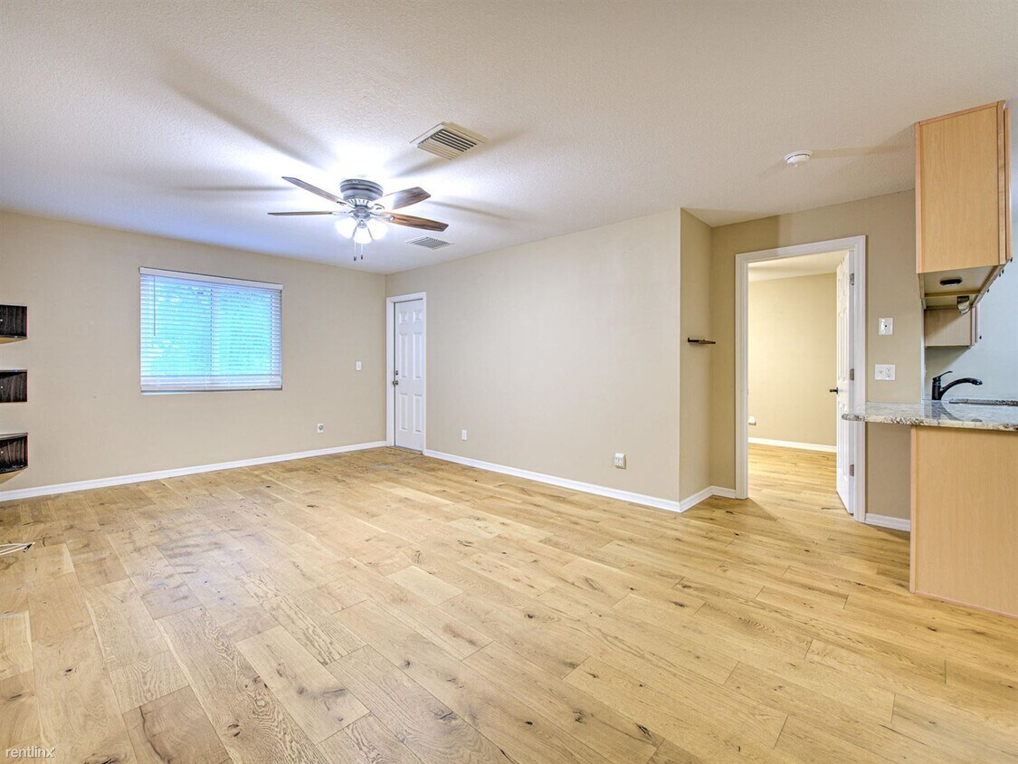 538 Golden Raintree Pl, Brandon, FL 33510 Condo for Rent in Brandon