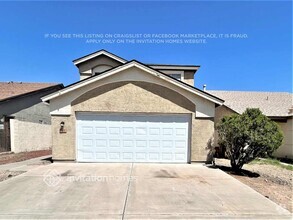 Building Photo - 10483 N 76th Dr