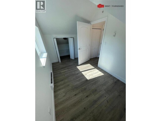 Photo du bâtiment - 617 E 65th Ave