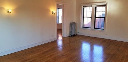 Foto del edificio - 1322 Chicago Ave