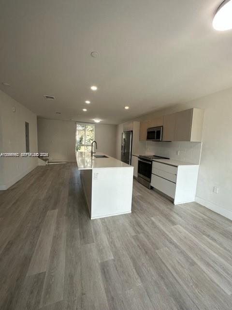Foto del edificio - 2561 NE 193rd St