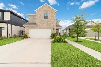 Building Photo - 728 Lake Lacosta Dr
