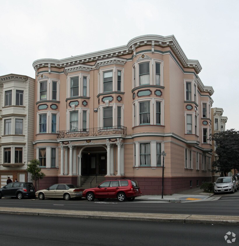 Primary Photo - 550-560 Guerrero St