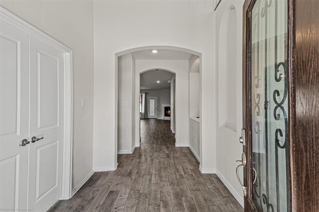 Building Photo - 2018 Tahoka Ln