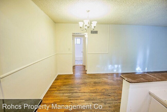 Foto del edificio - 8556 Cashio St