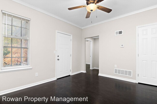 Foto del edificio - 2 br, 1 bath House - 3909 Springfield Ave
