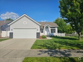 Building Photo - 2421 Partridge Loop