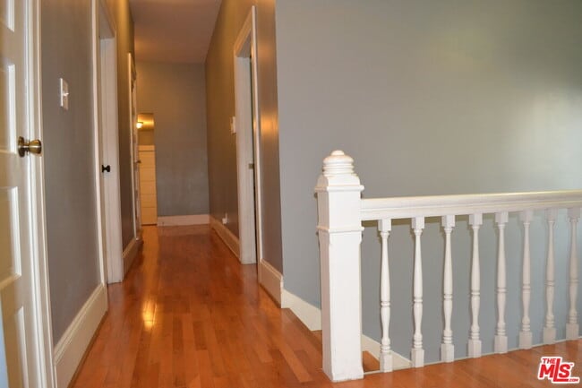 Building Photo - 2309 Scarff St