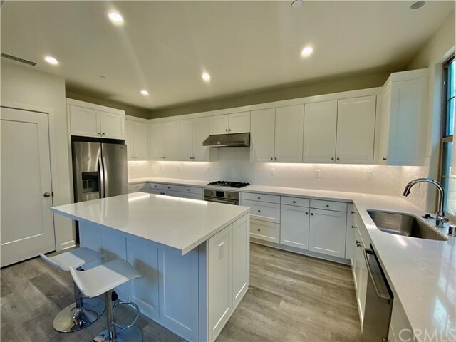 Foto del edificio - 143 Falcon Ridge