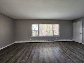 Building Photo - 6437 S Evans Ave