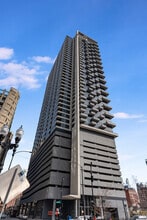 Building Photo - 235 W Van Buren St