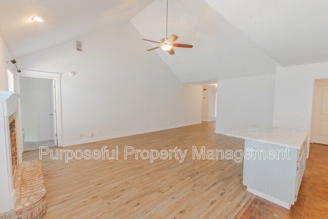 Building Photo - 4002 S 198th E Ave