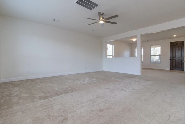 Building Photo - 20623 Pioneer Oak Ln