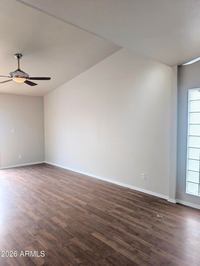 Foto del edificio - 3039 N 38th St