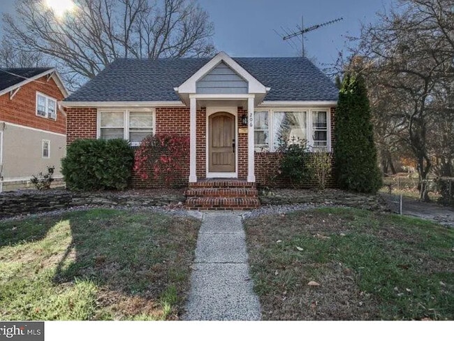 Building Photo - 206 Swarthmore Rd