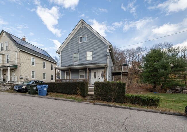 Building Photo - 54 Mowry Ave