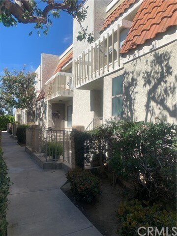 Foto del edificio - 2202 N Broadway