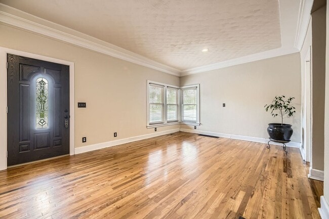 Foto del edificio - 5339 S Windermere St