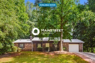 Building Photo - 4585 Old Lake Dr
