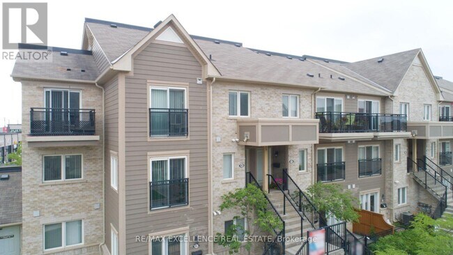 Building Photo - 60-60 Fairwood Cir