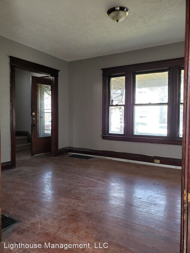 387 Post Ave, Rochester, NY 14619 - House Rental in Rochester, NY ...
