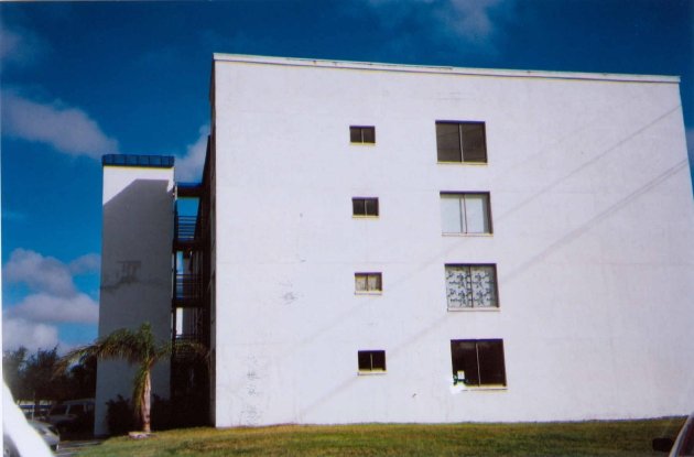 Building Photo - Marina Club Condos