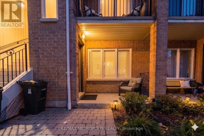 Building Photo - 128 Aerodrome Crescent