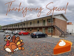 Building Photo - 3415 Town Country Ave