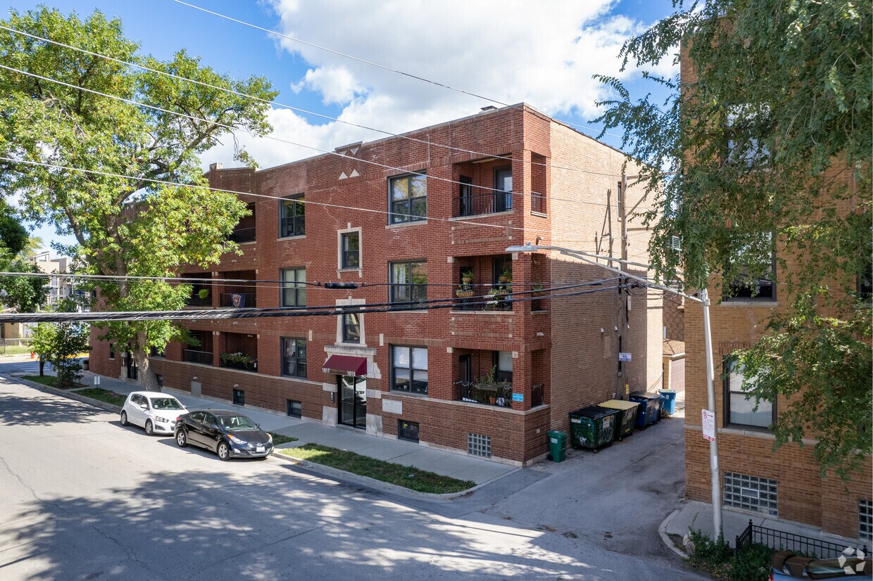 Foto principal - 1015 N Campbell Ave