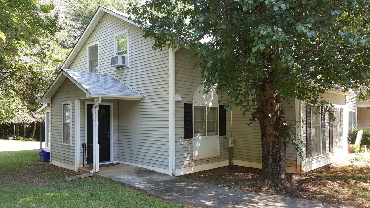 Primary Photo - 2BR Townhouse in Avondale