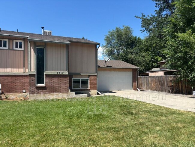 Photo - 1817 E Vine St House