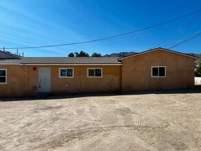 Building Photo - 6568 Oasis Ave