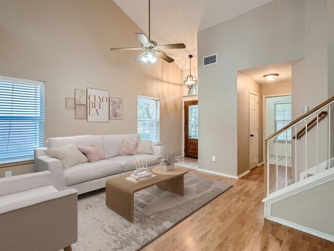Building Photo - 1142 Sundrop Pl