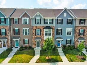 Building Photo - 72 Caswell Dr