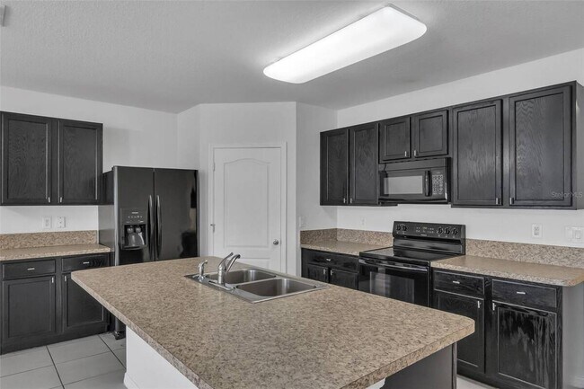 Foto del edificio - 1828 Partin Terrace Rd