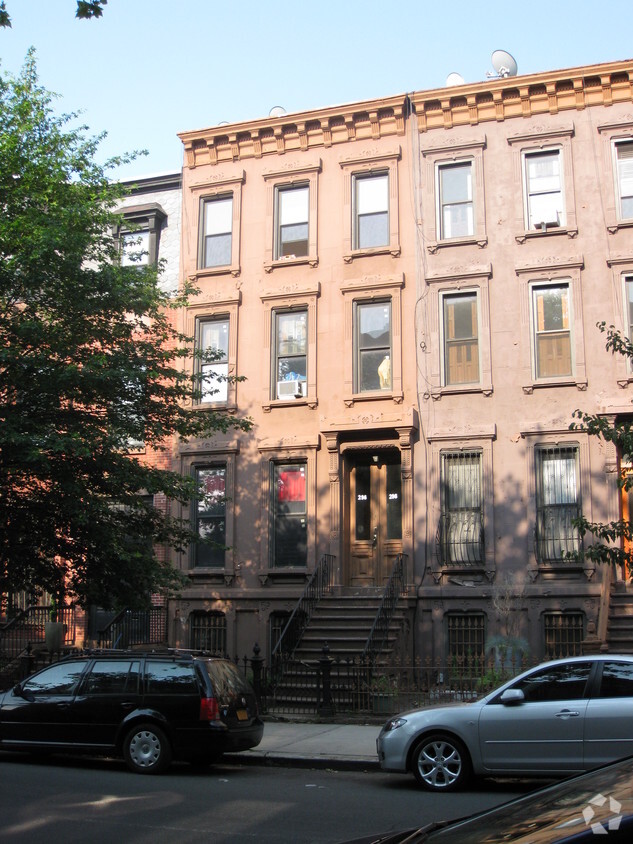 Building Photo - 293 Stuyvesant Ave